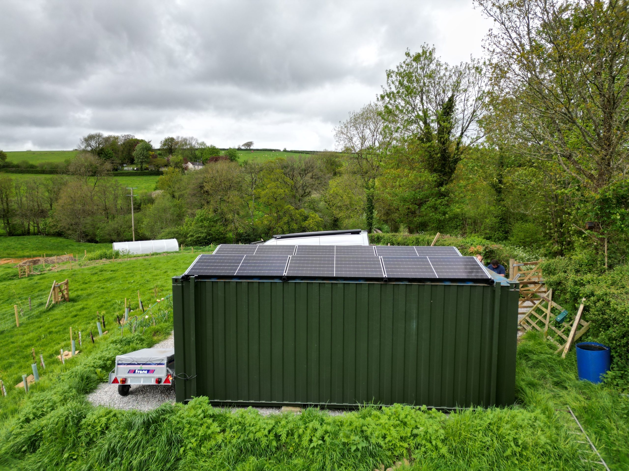 Off grid small solar array, allotment, garden office, flat roof ballast mounting system.